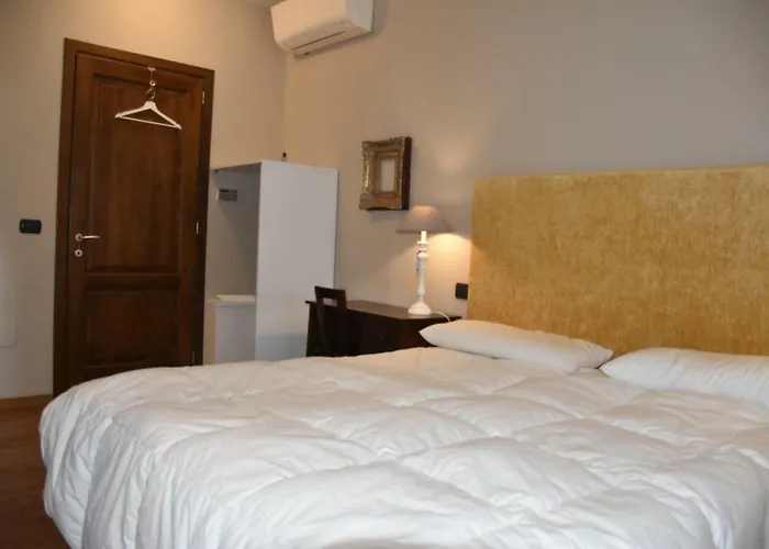 La Torre Rooms